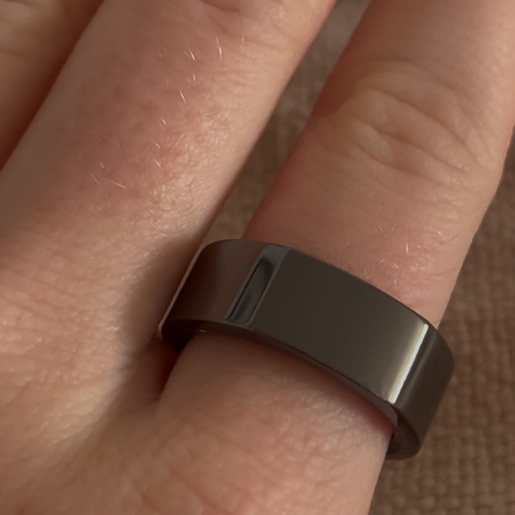 Oura ring Gen 3 heritage black size 8